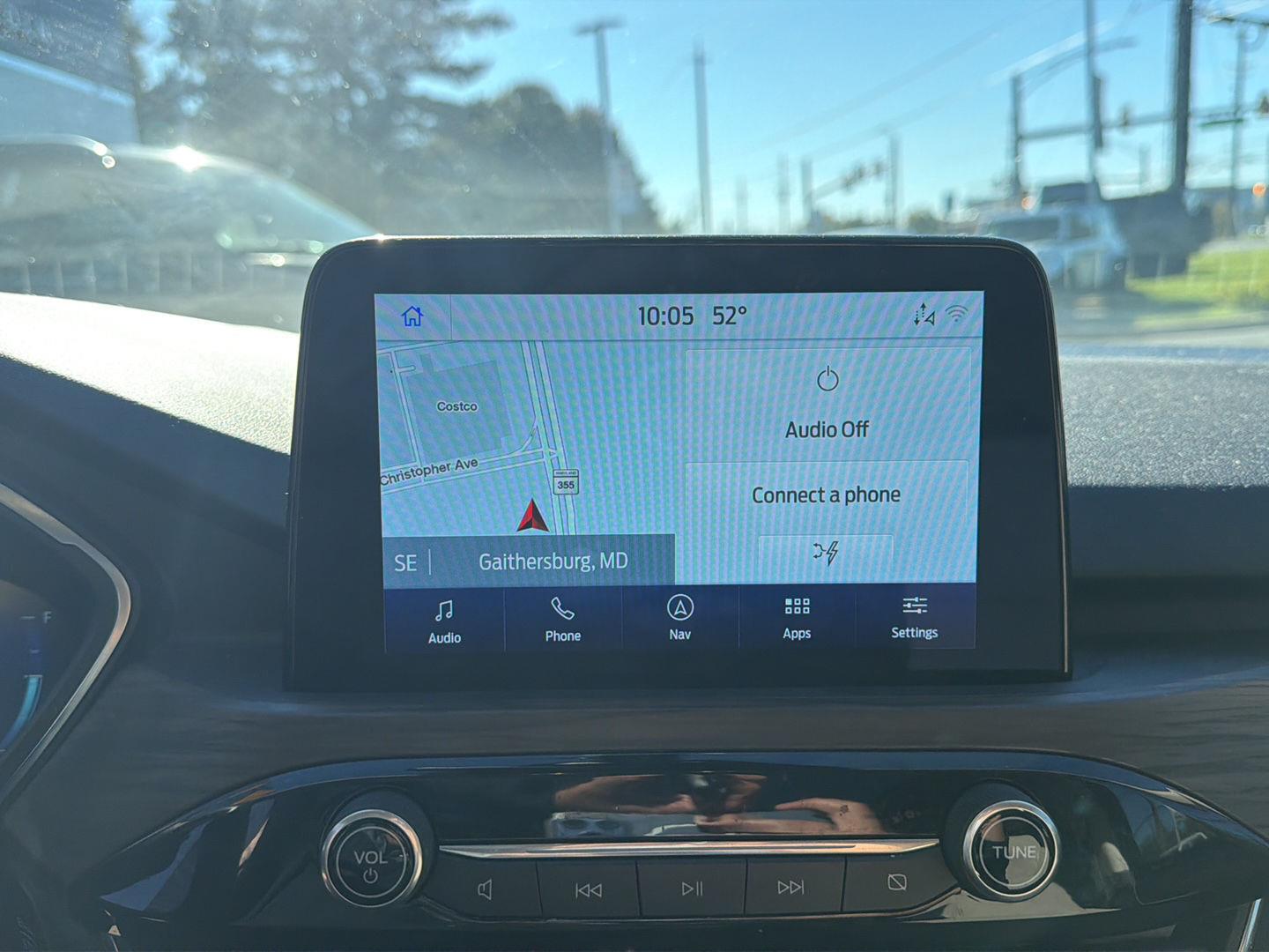 Used 2020 Blue Metallic Ford Titanium Hybrid image 5
