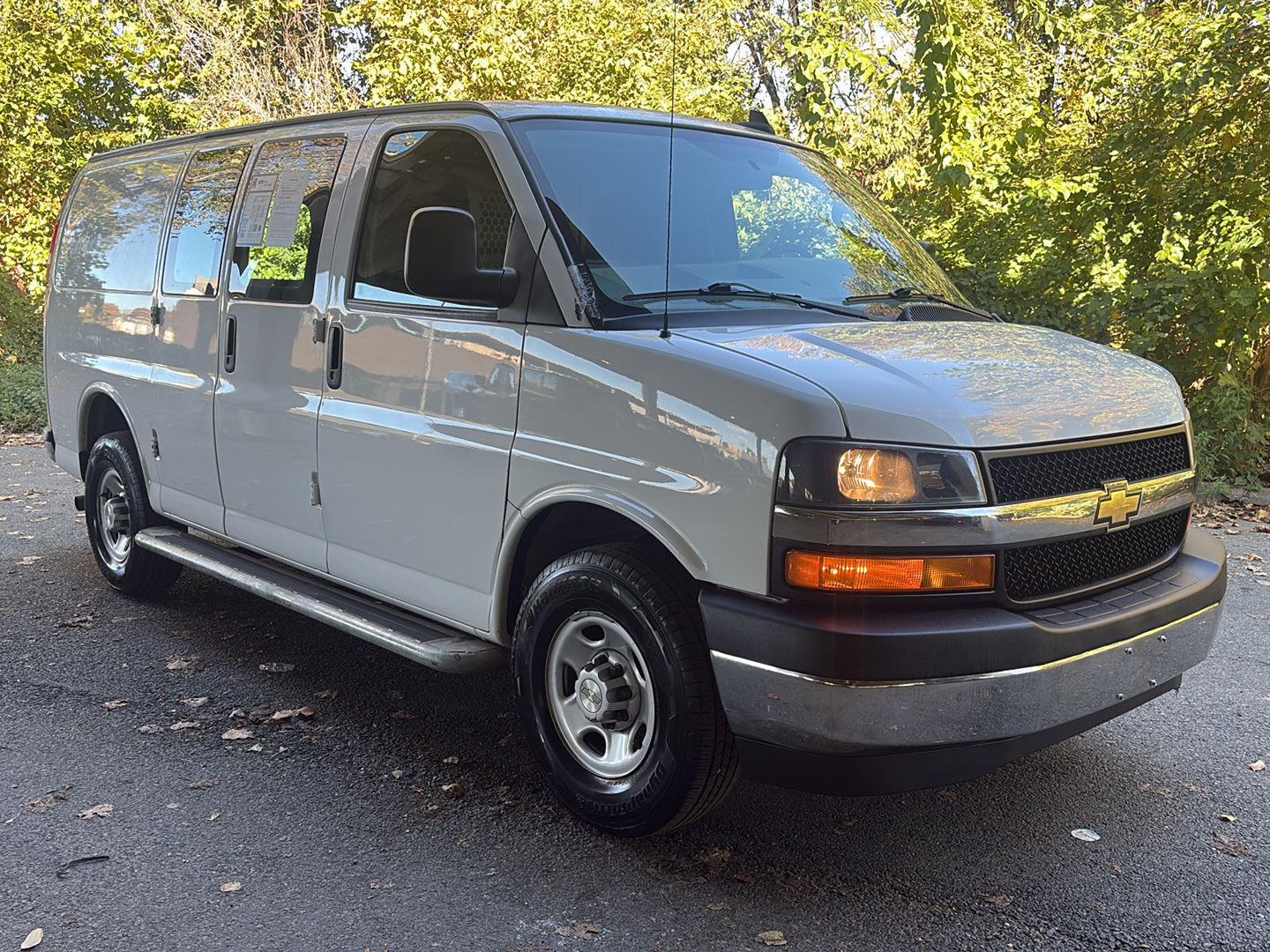  2021 Chevrolet Express Cargo 2500 RWD   
