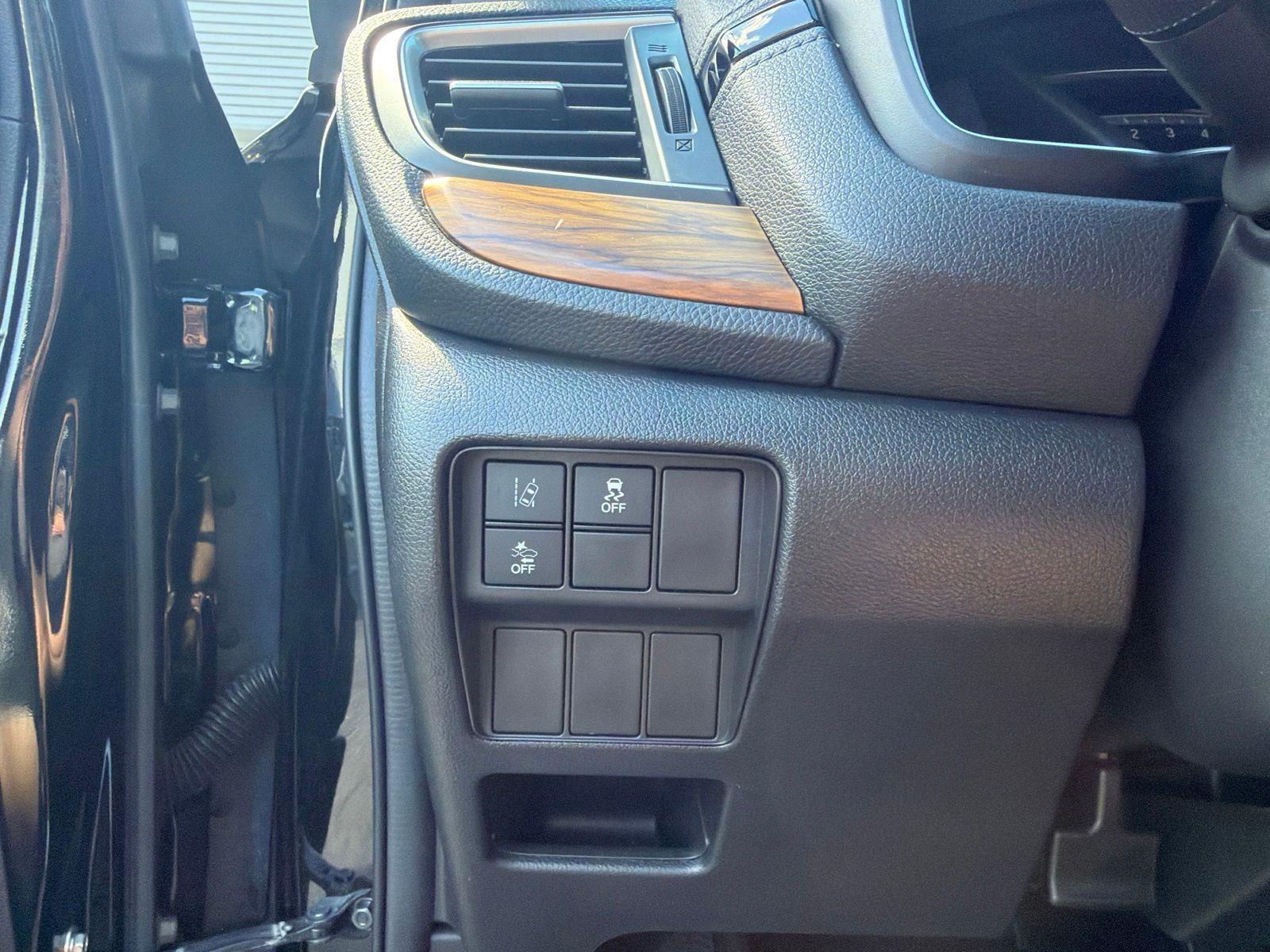 Used 2019 Crystal Black Pearl Honda EX image 20