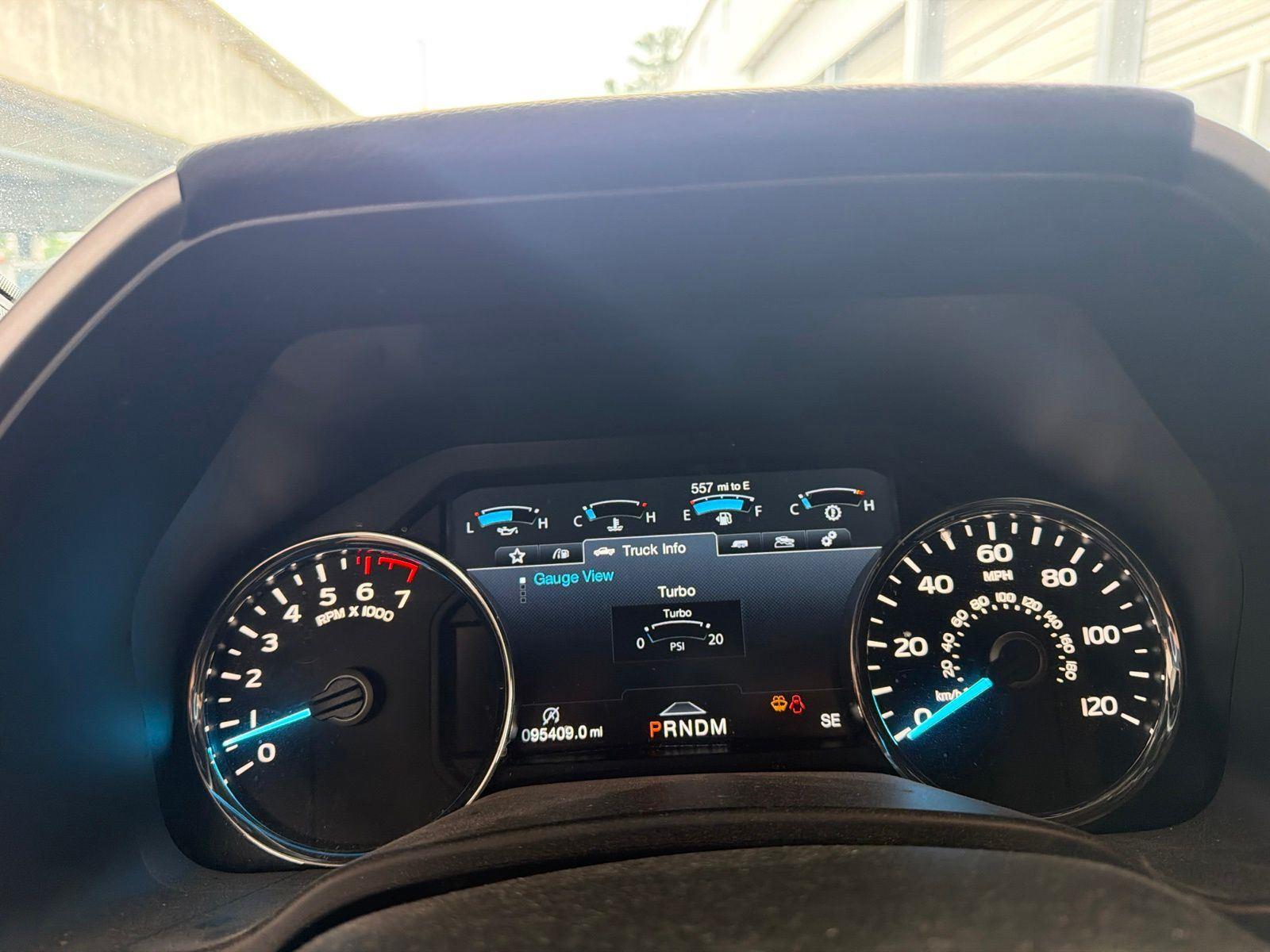 Used 2020 Iconic Silver Metallic Ford LARIAT image 6