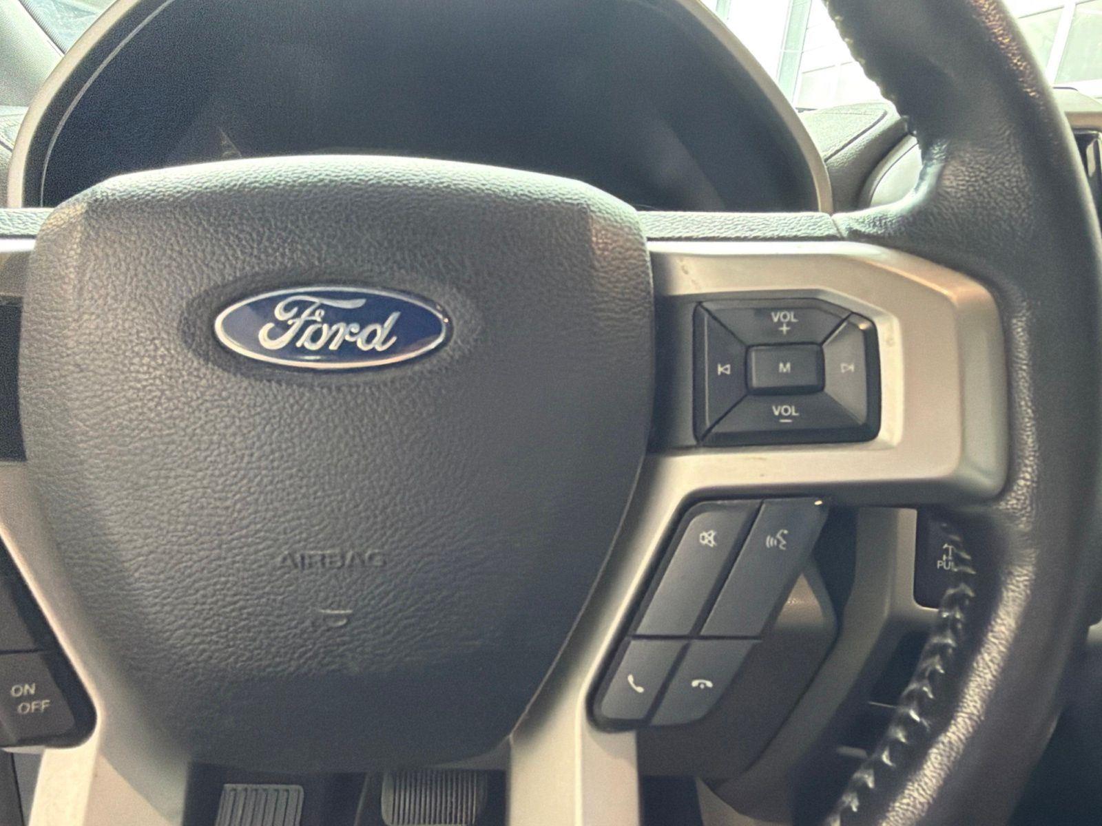 Used 2020 Iconic Silver Metallic Ford LARIAT image 16