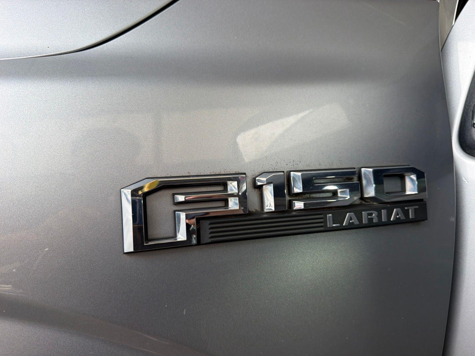 Used 2020 Iconic Silver Metallic Ford LARIAT image 24