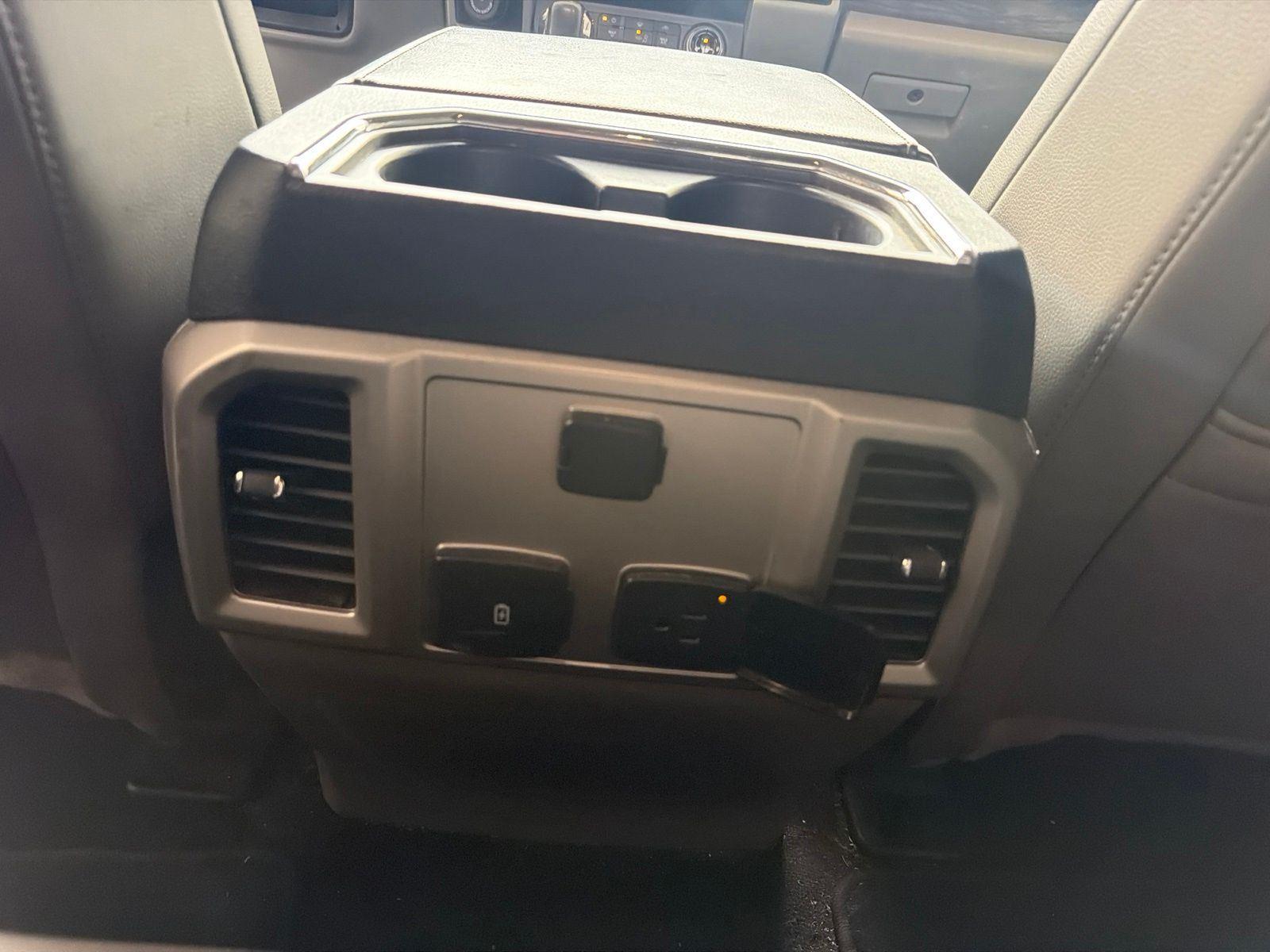 Used 2020 Iconic Silver Metallic Ford LARIAT image 25
