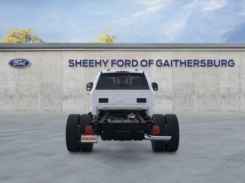 New 2026 Oxford White Ford XL image 6