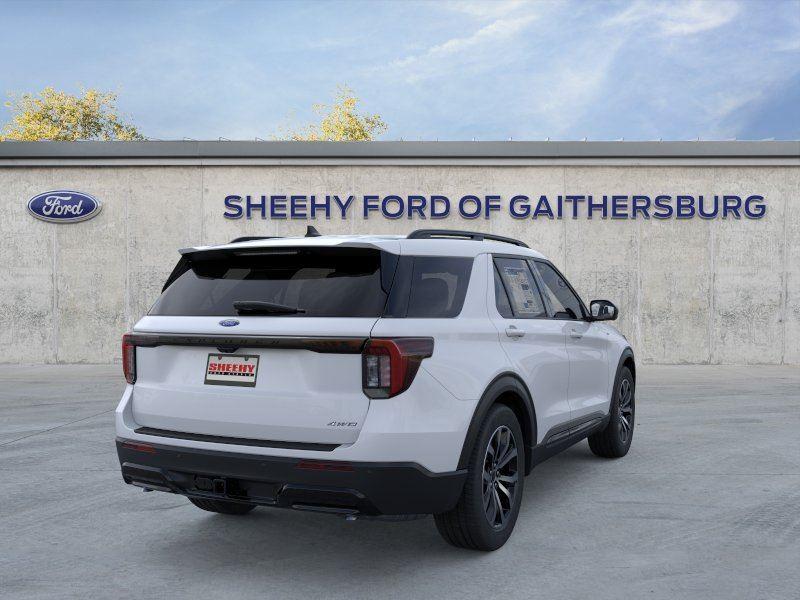 New 2026 Space White Metallic Ford ST-Line image 8