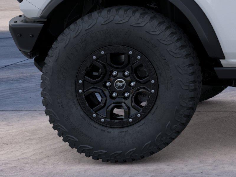 New 2026 Oxford White Ford Badlands image 21