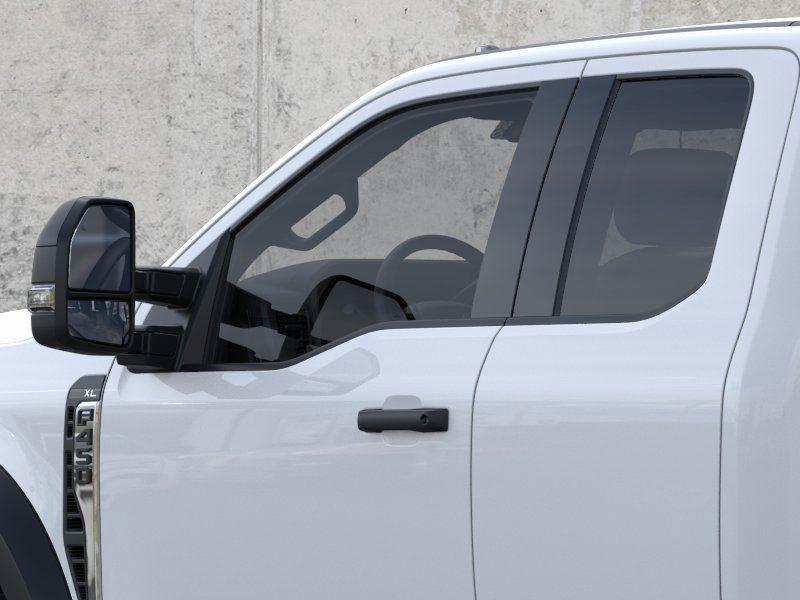 New 2026 Oxford White Ford XL image 20