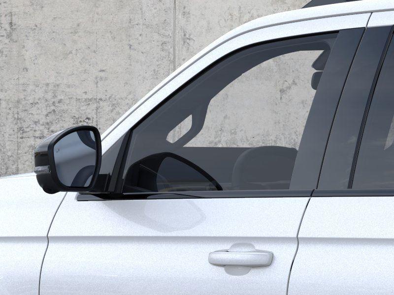 New 2026 Star White Metallic Tri-Coat Ford Platinum image 20