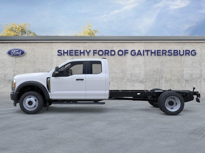 New 2026 Oxford White Ford XL image 4