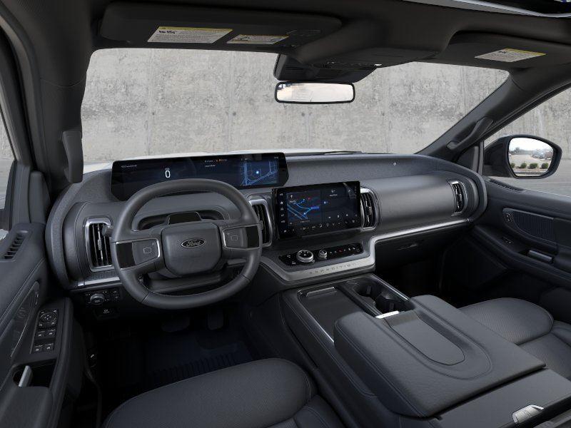 New 2026 Star White Metallic Tri-Coat Ford Platinum image 9