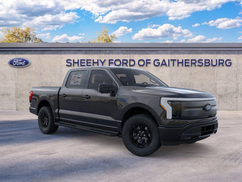 Agate Black Metallic 2025 Ford F-150 Lightning Pickup Truck All-Wheel Drive Automatic
