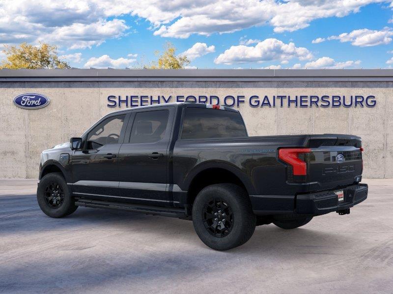 New 2025 Agate Black Metallic Ford XLT image 5