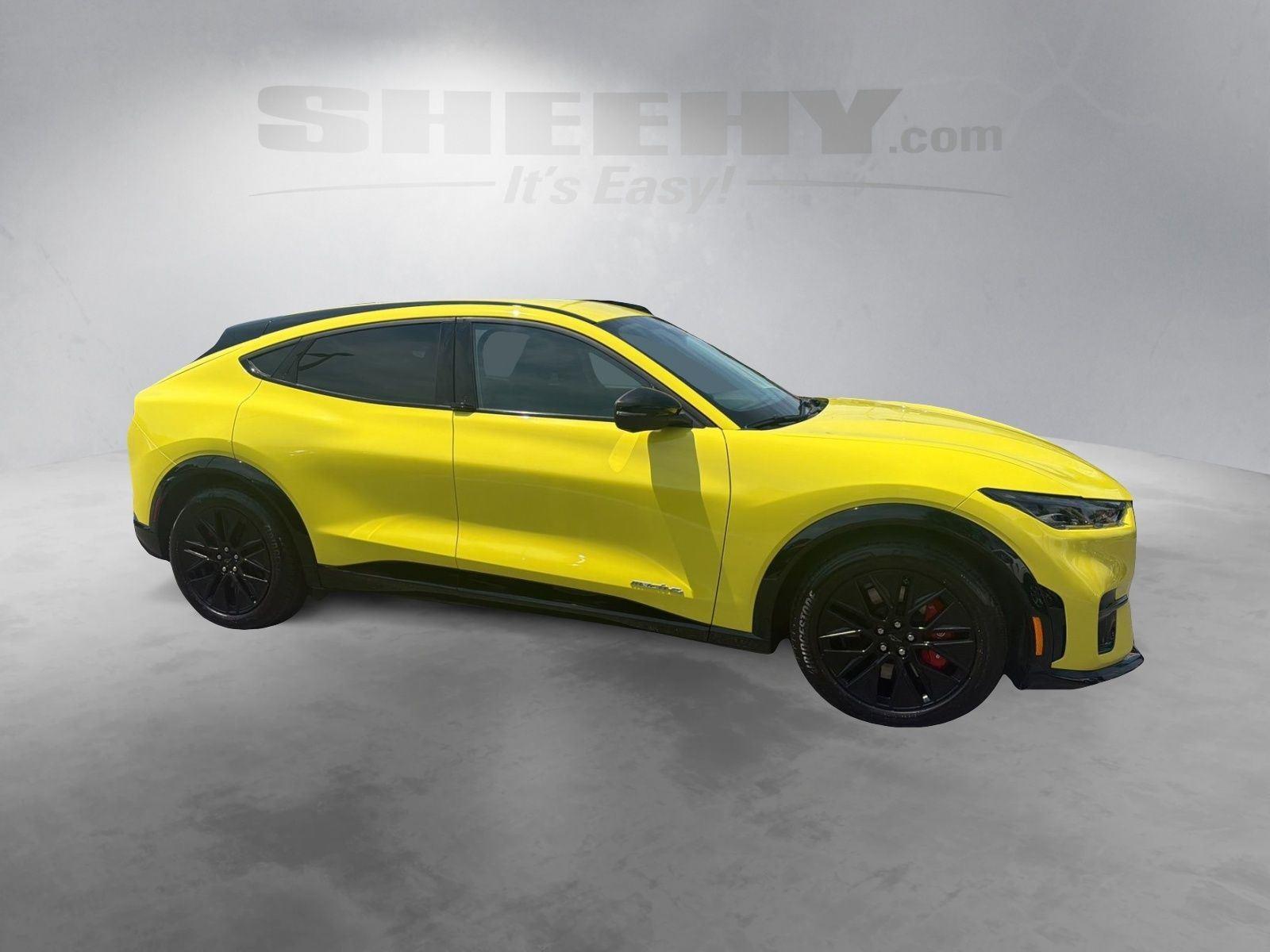 Used 2025 Yellow Ford Premium image 10