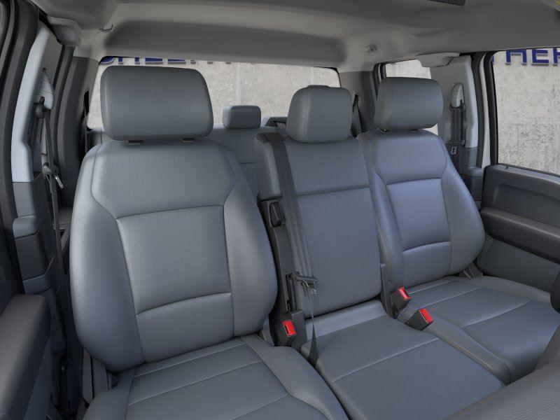 New 2026 Oxford White Ford XL image 10