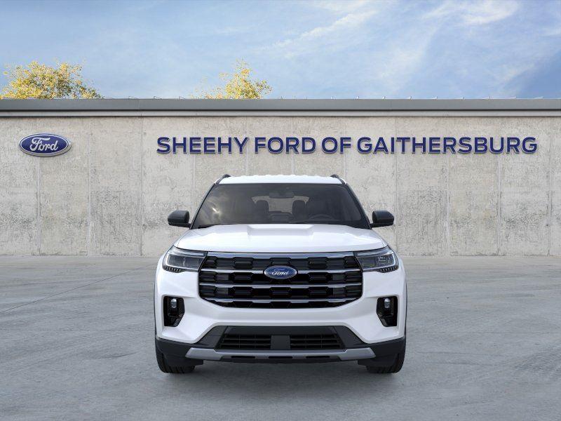 New 2026 Star White Metallic Tri-Coat Ford Active w/200A Pkg image 7
