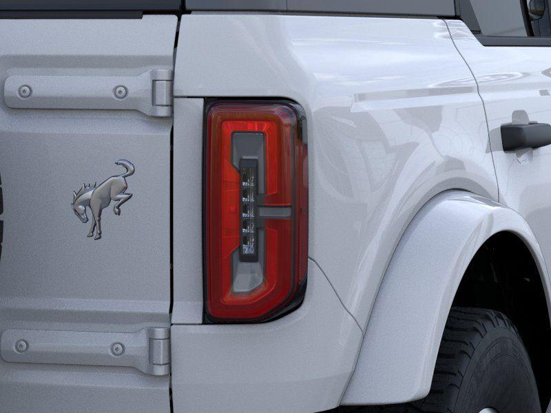 New 2026 Oxford White Ford Outer Banks image 23