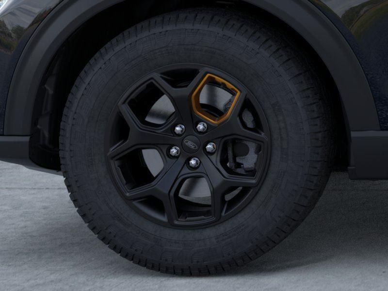 New 2026 Agate Black Metallic Ford Tremor image 19