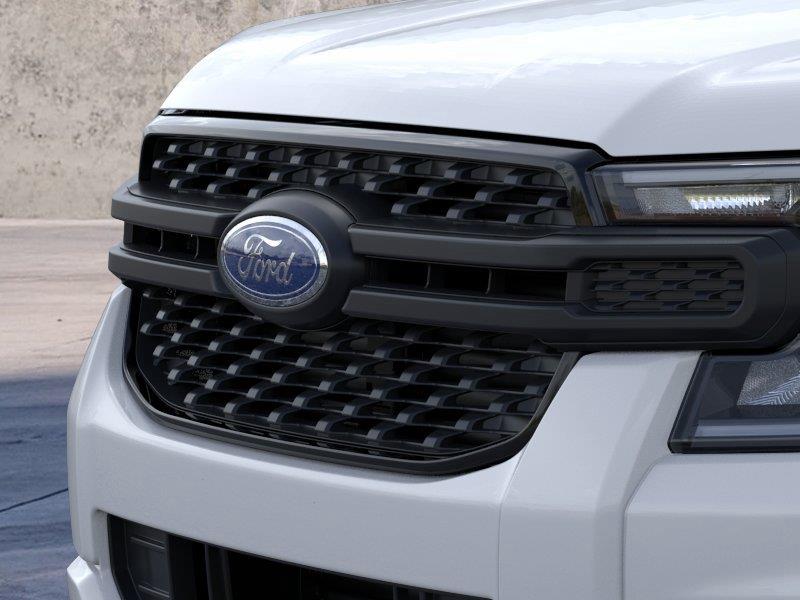 New 2026 Oxford White Ford XL image 17