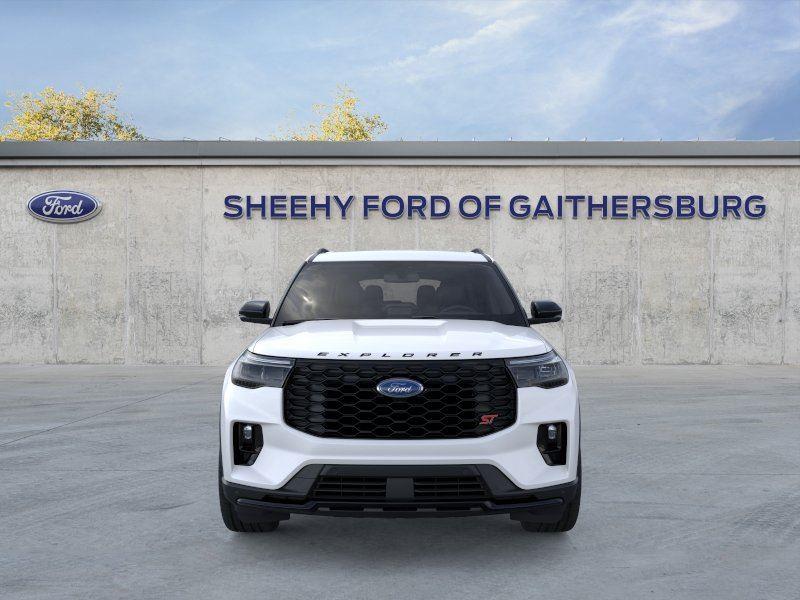 New 2026 Star White Metallic Tri-Coat Ford ST image 7