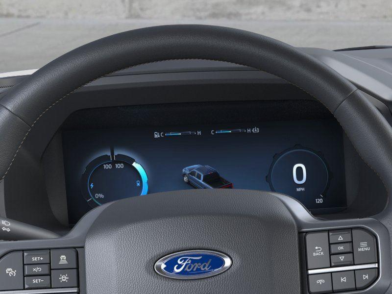 New 2025 Oxford White Ford LARIAT image 13