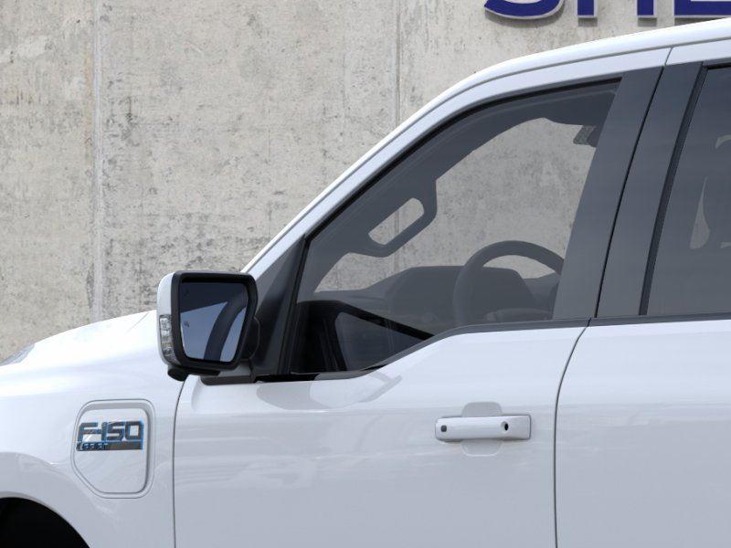 New 2025 Oxford White Ford LARIAT image 20