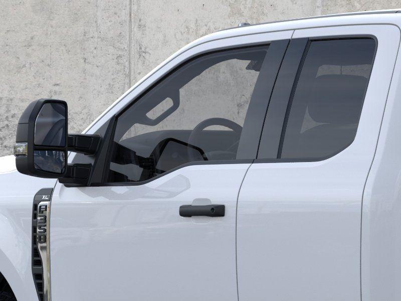 New 2026 Oxford White Ford XL image 20