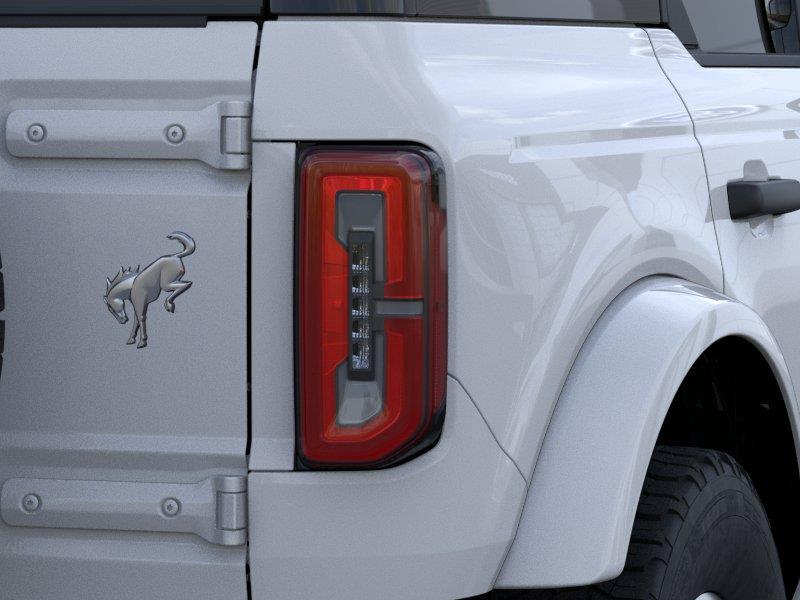New 2026 Oxford White Ford Outer Banks image 23