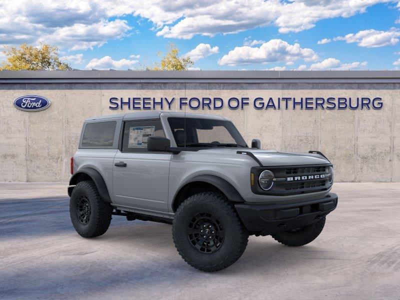 Avalanche Gray 2026 Ford Bronco SUV / Crossover Four-Wheel Drive 7-Speed Manual