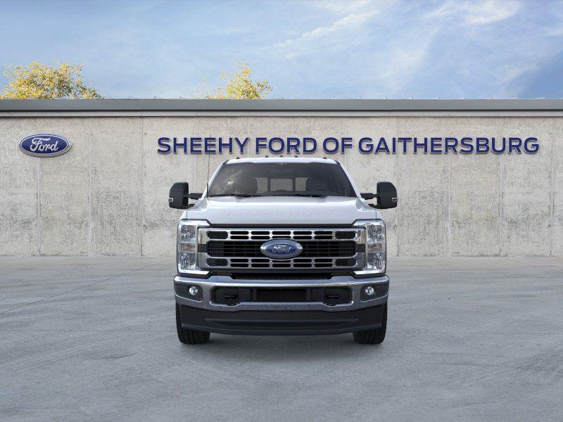 New 2026 Oxford White Ford XL image 7