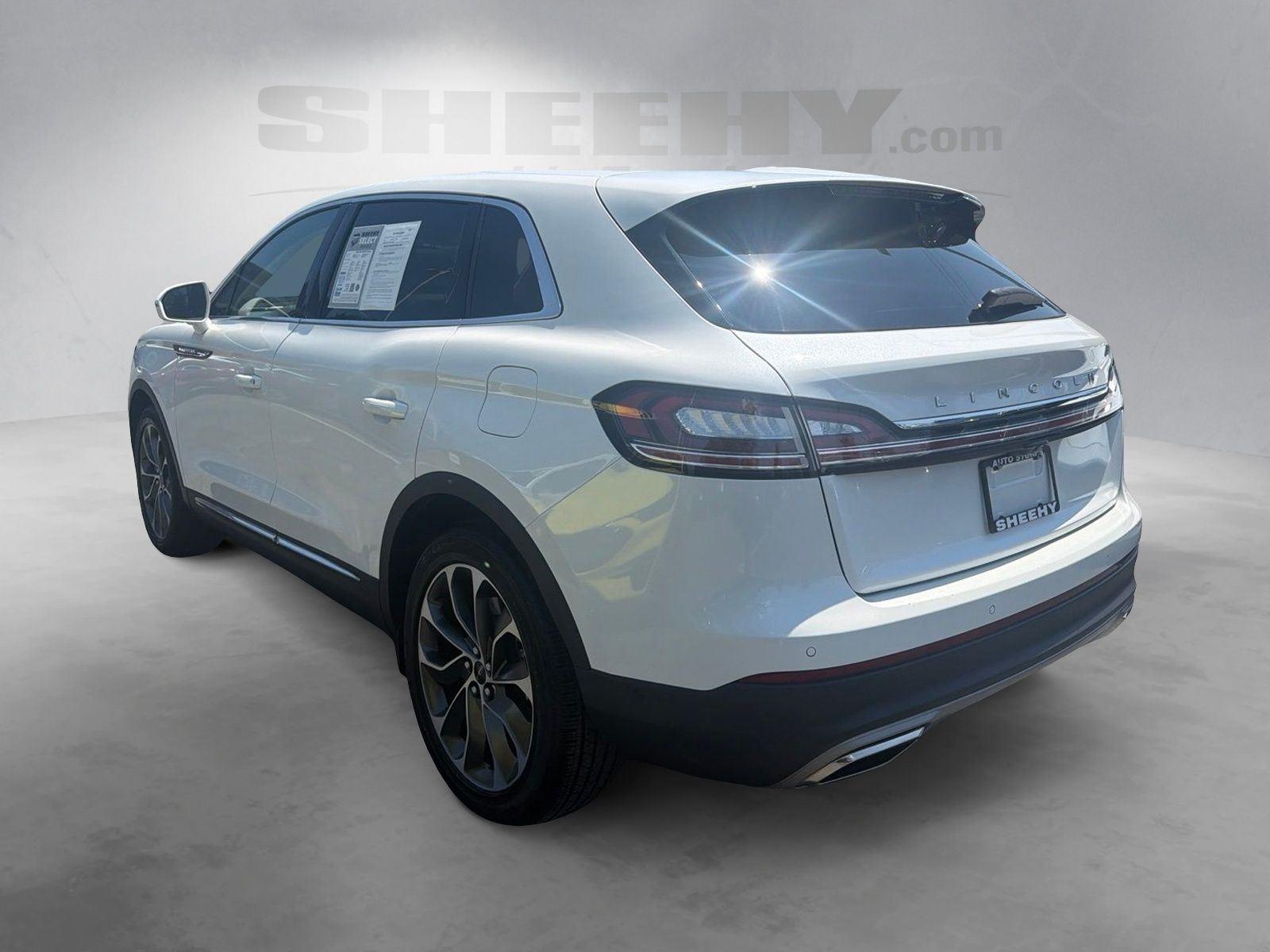 Used 2023 Pristine White Lincoln Reserve image 14