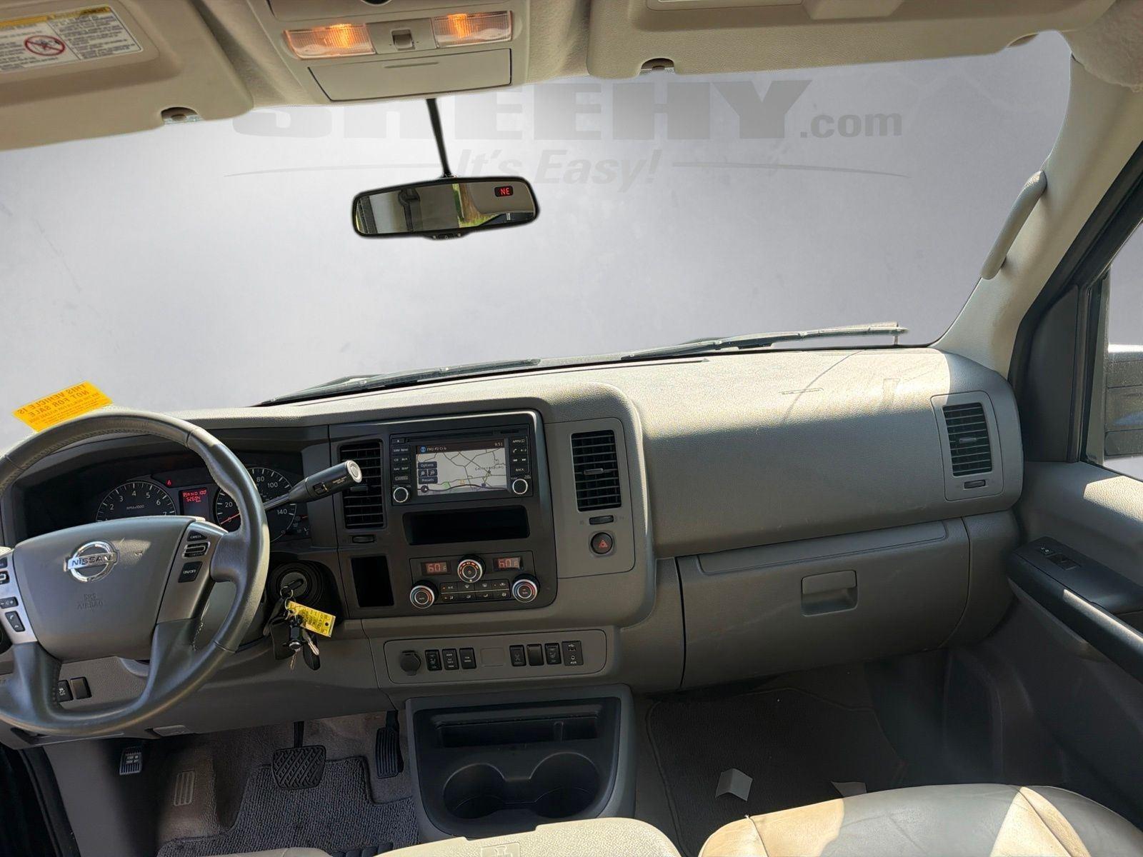 Used 2018 Black Nissan NV3500 HD SL image 3