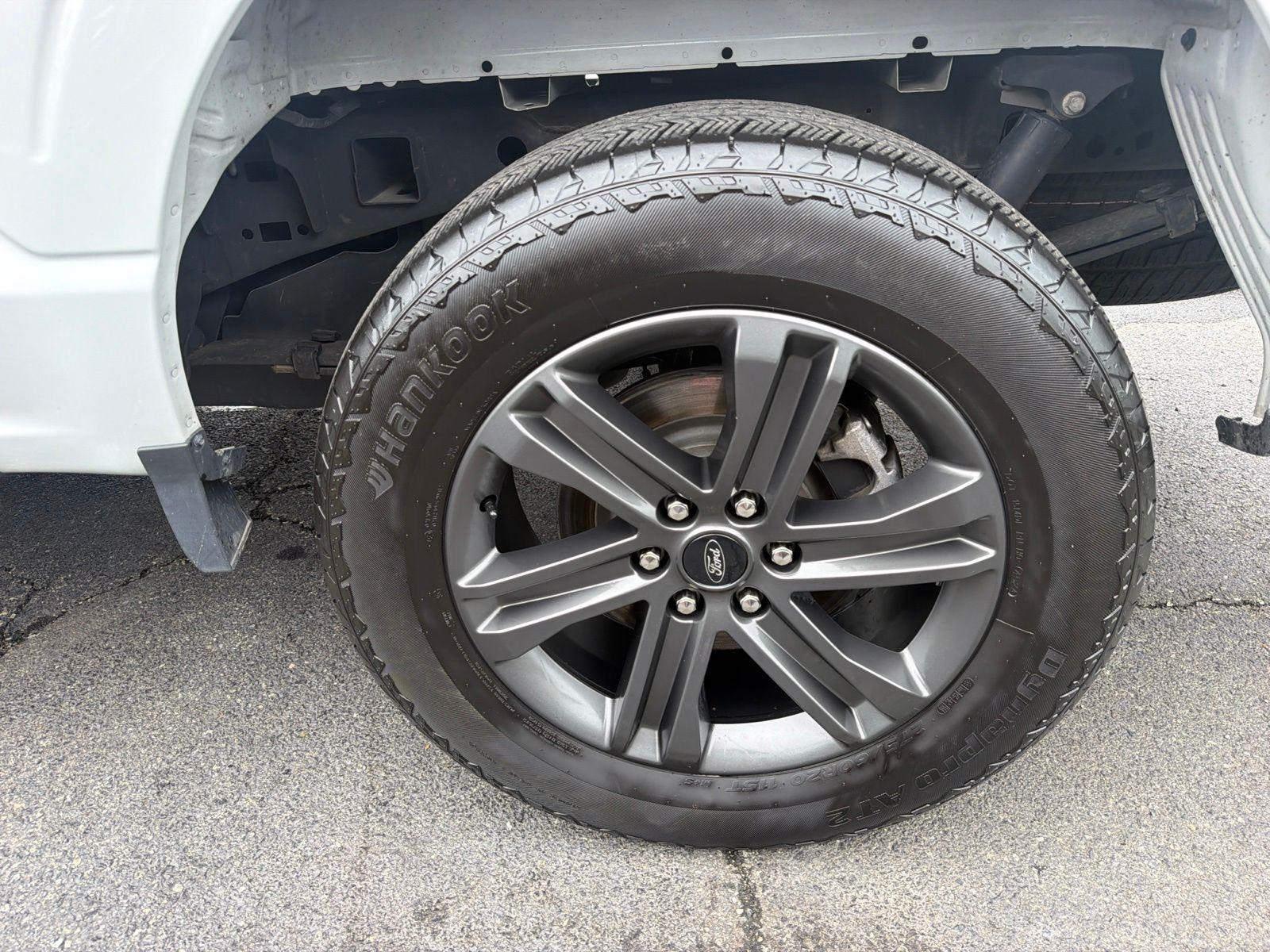 Used 2023 Avalanche Ford XLT image 19