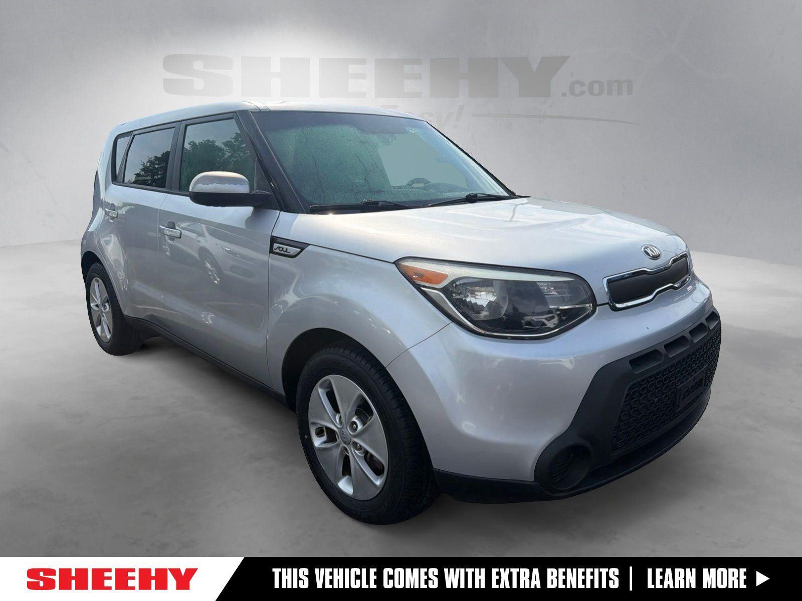 Bright Silver 2015 Kia Soul Wagon Front-Wheel Drive 6-Speed Automatic