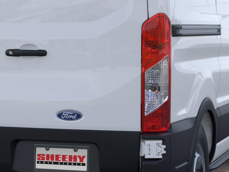 New 2026 Oxford White Ford 150 image 21