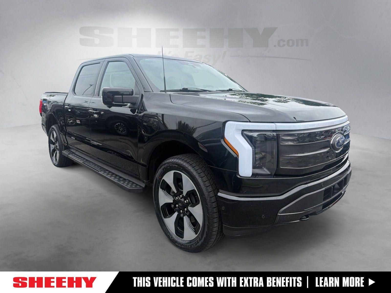 2023 Ford F-150 Lightning Platinum SuperCrew AWD