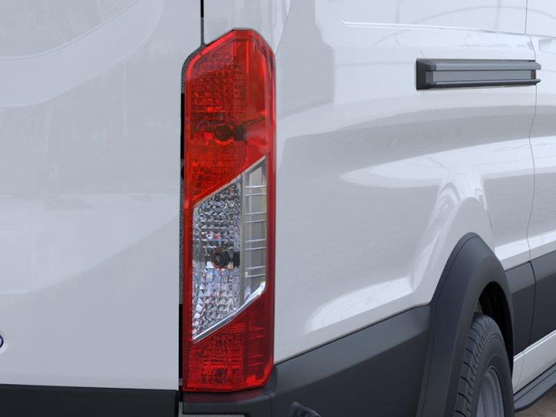 New 2026 Oxford White Ford 350 HD image 21