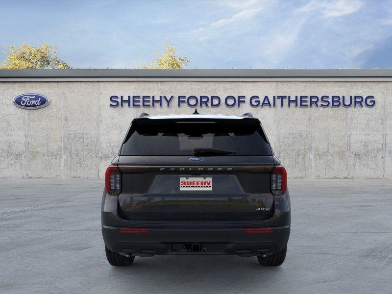 New 2026 Agate Black Metallic Ford Active w/100A Pkg image 6