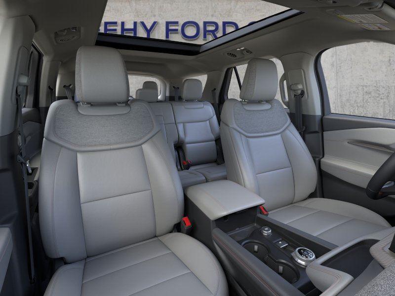 New 2026 Vapor Blue Metallic Ford Active w/200A Pkg image 10