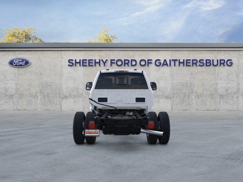 New 2026 Oxford White Ford XL image 6