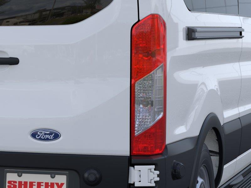 New 2026 Oxford White Ford 350 XL image 21