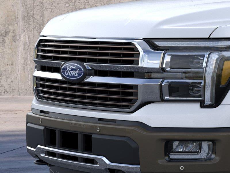 New 2026 Star White Metallic Tri-Coat Ford King Ranch image 17