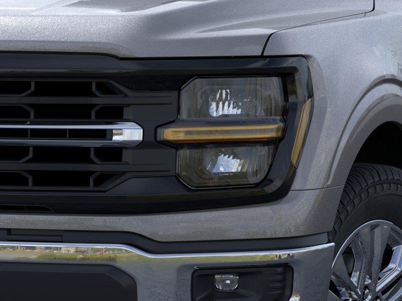 New 2026 Carbonized Gray Metallic Ford XLT image 18