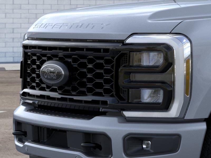 New 2026 Glacier Gray Metallic Tri-Coat Ford LARIAT image 17
