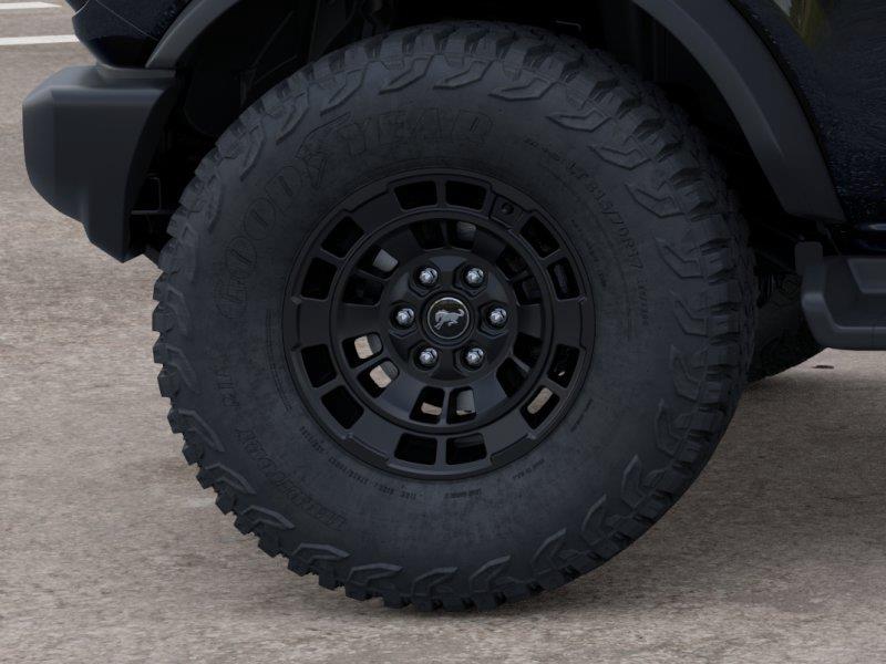 New 2026 Shadow Black Ford Outer Banks image 21