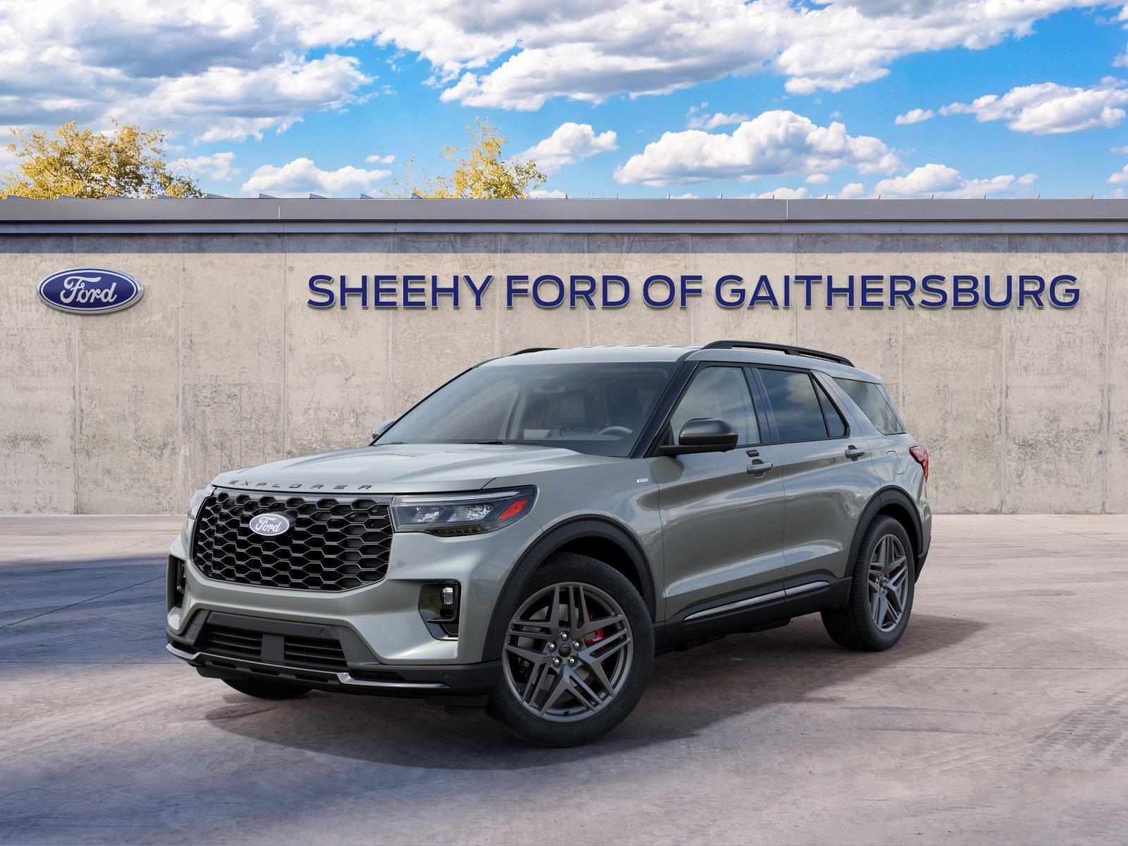 New 2027 Avalanche Gray Ford ST-Line image 3