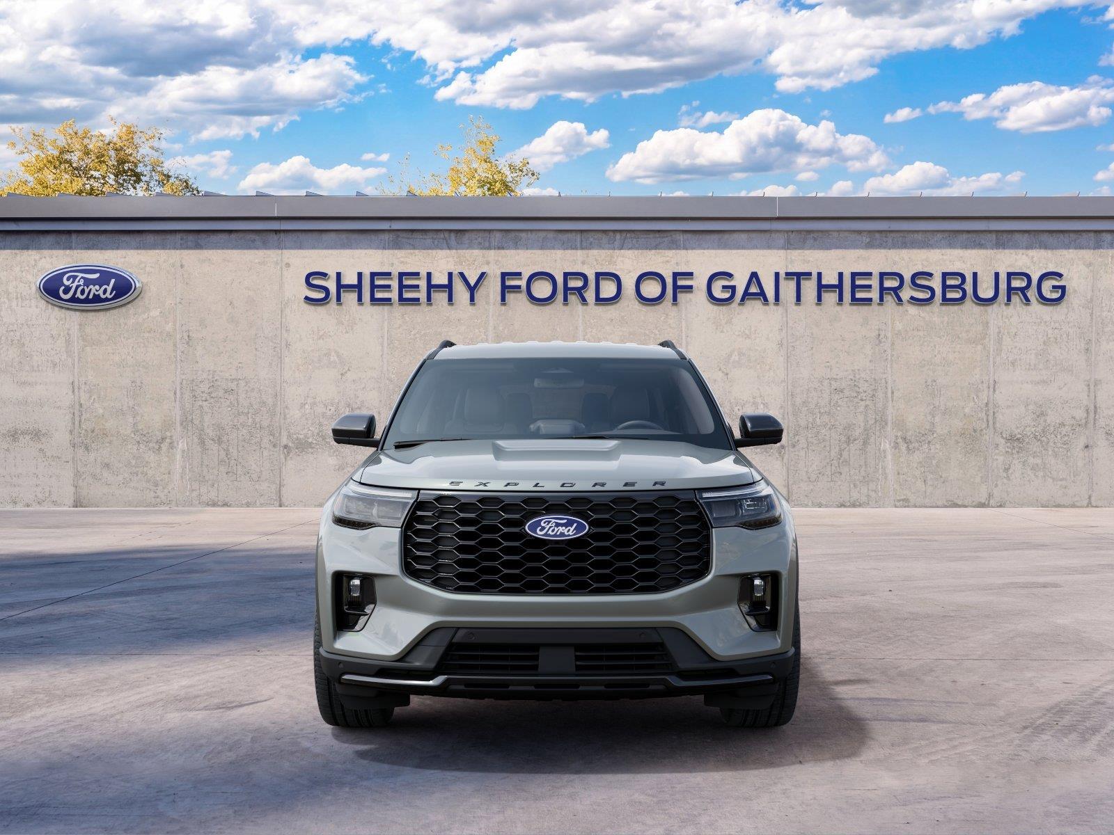 New 2027 Avalanche Gray Ford ST-Line image 7