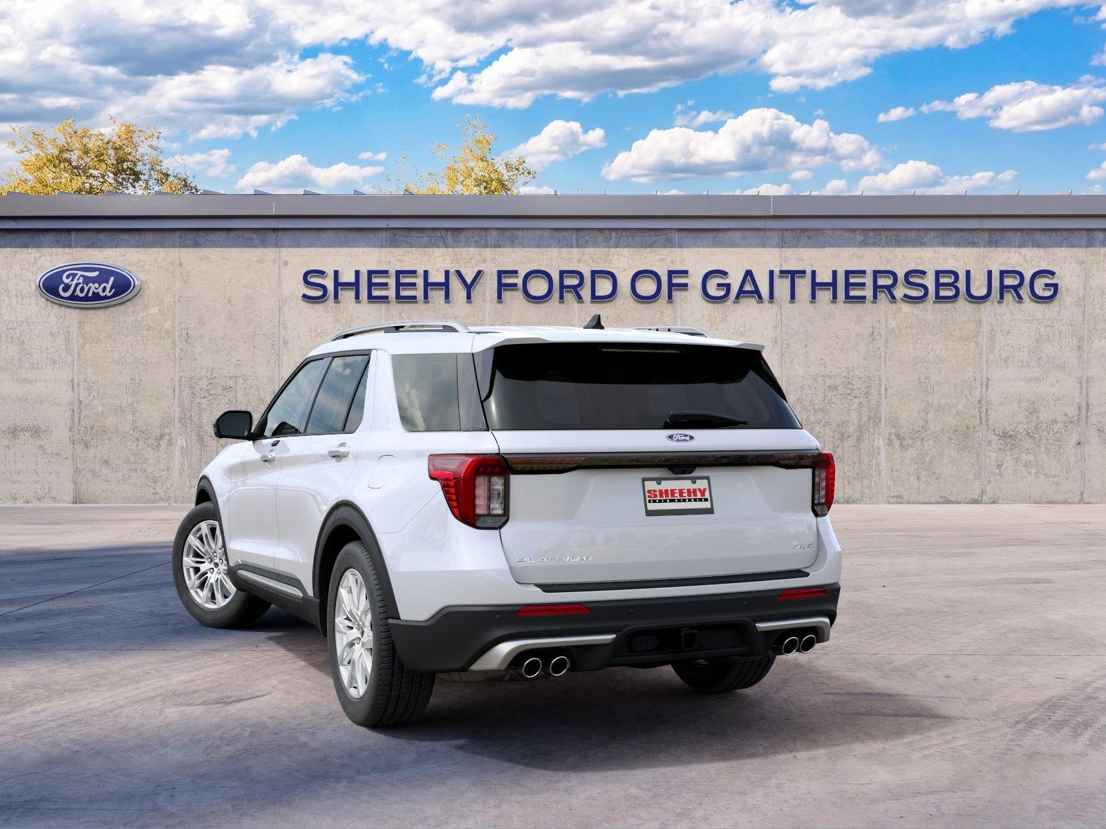 New 2027 Star White Metallic Tri-Coat Ford Platinum image 4