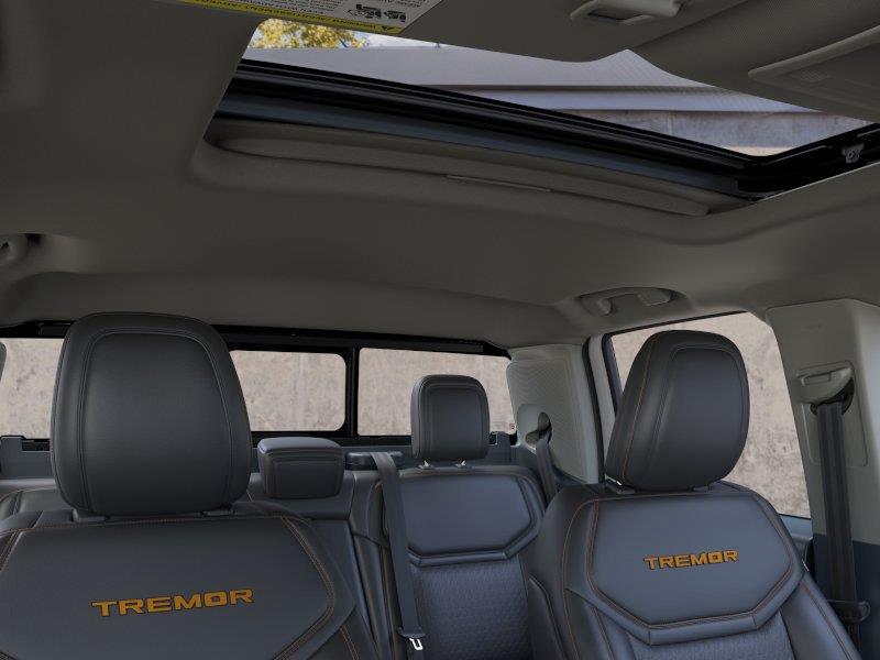 New 2026 Space White Metallic Ford Tremor image 12