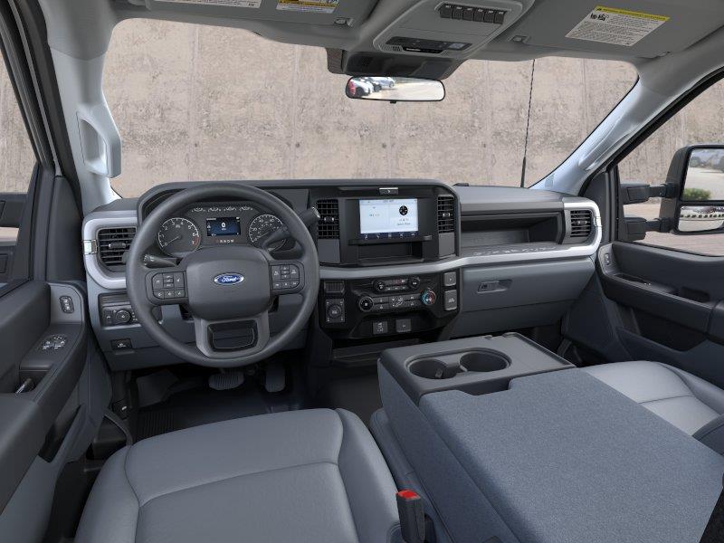 New 2026 Oxford White Ford XL image 9