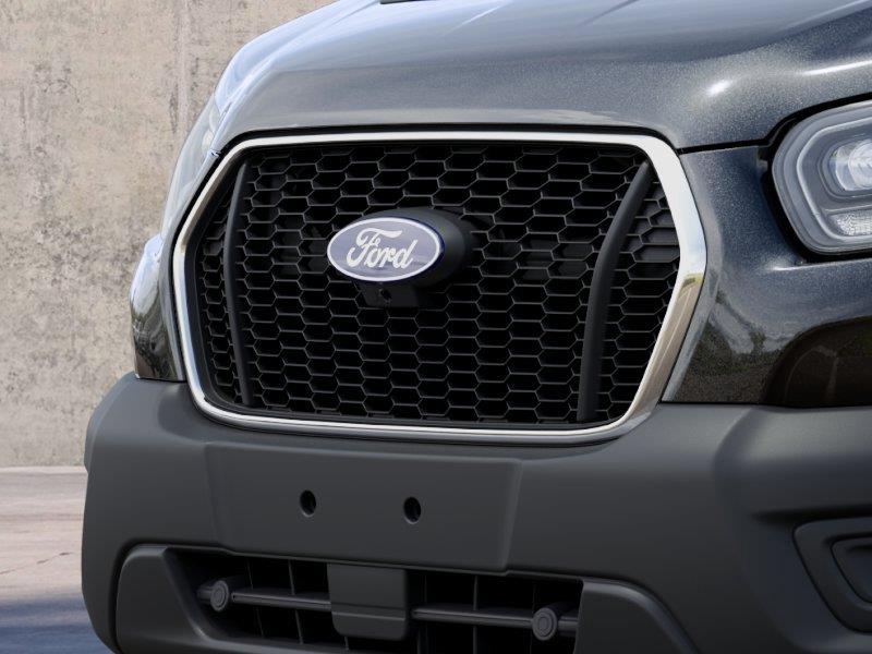 New 2027 Agate Black Metallic Ford XL image 17